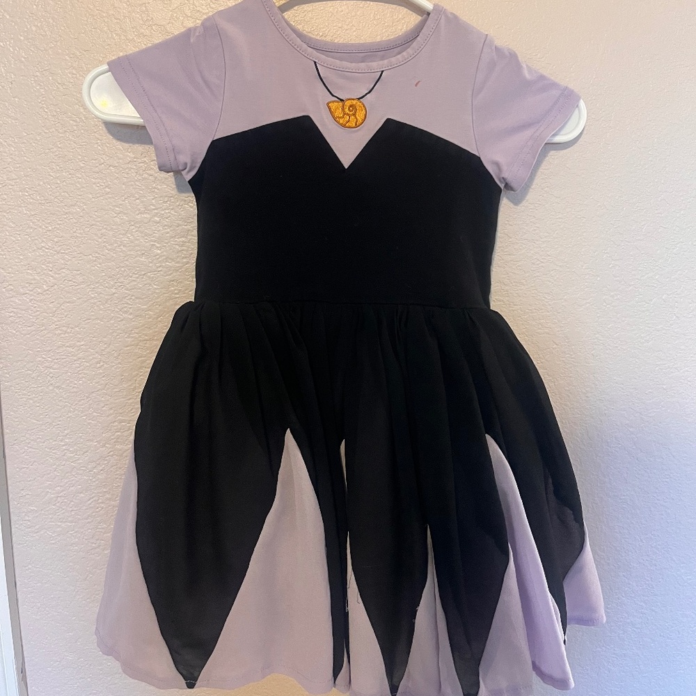 Taylor Joelle Ursula dress